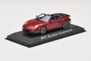 Porsche 911 997 Turbo Cabriolet Röd Minichamps 1:43 WAP0200130A Metall — bild 2 av 4