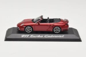 Porsche 911 997 Turbo Cabriolet Röd Minichamps 1:43 WAP0200130A Metall