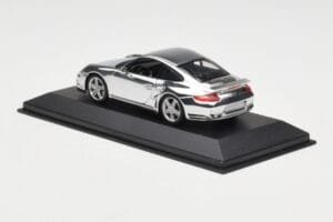 Porsche 911 997 Turbo Chrome Silver Minichamps 1:43 WAP02060816-R Metall — bild 4 av 5