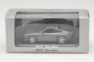 Porsche 911 997 Turbo Grey Metallic Minichamps 1:43 WAP02013116 Metall — bild 4 av 4