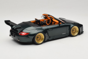 Porsche 911 992 Cabriolet Old & New Tokyo Auto Salon GT Spirit 1:18 GT548 Resin — bild 2 av 6