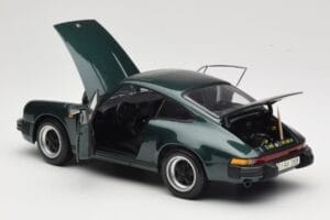 Porsche 911 Carrera Green Metallic Minichamps 1:18 100063022 Metall — bild 5 av 8