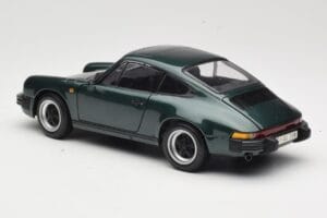Porsche 911 Carrera Green Metallic Minichamps 1:18 100063022 Metall — bild 7 av 8