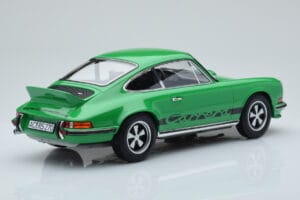Porsche 911 Carrera RS 2.7 Grön Norev 1:18 187680 Metall — bild 2 av 6