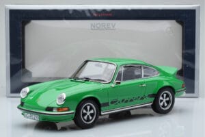 Porsche 911 Carrera RS 2.7 Grön Norev 1:18 187680 Metall — bild 6 av 6