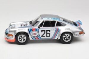Porsche 911 Carrera RSR Group 4 GT #26 Martini Racing H. Muller / G. van Lennep GT Class Winner 1000 km Dijon 1973 Minichamps — bild 3 av 6