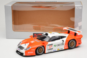 Porsche 911 GT1 Marlboro #17 E. Collard / M. Baldi FIA GT Championship 1997 UT Models 1:18 39722 Metall — bild 8 av 8