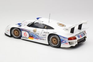 Porsche 911 GT1 #6 T. Boutsen / H-J. Stuck 1997 UT Models 1:18 39720 Metall — bild 7 av 8