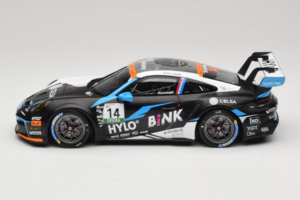 Porsche 911 GT3 Cup 992 #14 R. de Haan Oschersleben GP 2024 IXO 1:18 18RMC219 Metall — bild 3 av 6