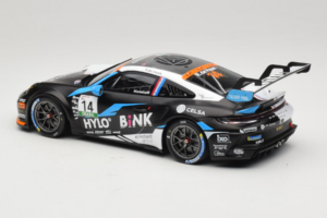 Porsche 911 GT3 Cup 992 #14 R. de Haan Oschersleben GP 2024 IXO 1:18 18RMC219 Metall — bild 5 av 6