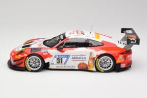 Porsche 911 GT3 R #31 Frikadelli Racing N. Siedler / M. Seefried 24 Hours Nürburgring 2018 Minichamps 1:18 153186931 Metall — bild 3 av 6