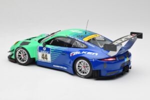 Porsche 911 GT3 R #44 Falken Motorsport W. Henzler / P. Dumbreck NBR 2016 Minichamps 1:18 155166044 Metall — bild 5 av 6