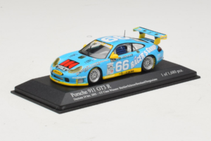 Porsche 911 GT3 R #66 Buckler / Schrom 24 Hours of Daytona 2002 Minichamps 1:43 400026966 Metall — bild 2 av 4