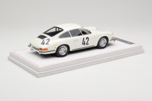 Porsche 911 S #42 R. Buchet / H. Linge Auguste Veuillet 24 Hours of Le Mans Class Winner 1967 IVY 1:18 REMC006 Resin — bild 3 av 6