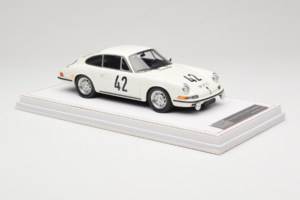Porsche 911 S #42 R. Buchet / H. Linge Auguste Veuillet 24 Hours of Le Mans Class Winner 1967 IVY 1:18 REMC006 Resin — bild 4 av 6