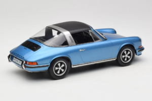 Porsche 911 S Targa Blue Metallic Norev 1:18 187646 Metall — bild 3 av 8