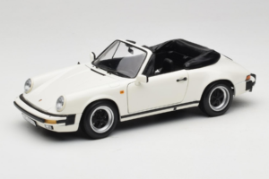 Porsche 911 SC Cabriolet Vit Minichamps 1:18 100063031 Metall