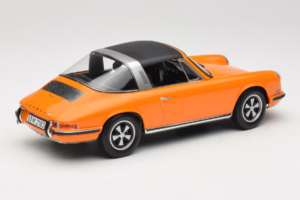 Porsche 911 T Targa Orange Norev 1:18 187220 Metall — bild 3 av 8