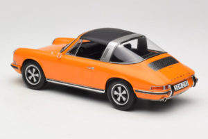 Porsche 911 T Targa Orange Norev 1:18 187220 Metall — bild 5 av 8
