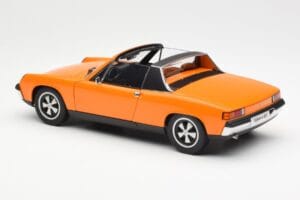 Porsche 914/6 Targa Orange AUTOart 1:18 77932 Metall — bild 7 av 8