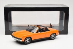 Porsche 914/6 Targa Orange AUTOart 1:18 77932 Metall — bild 8 av 8