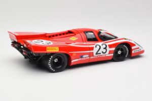 Porsche 917K #23 R. Attwood / H. Herrmann 24 Hours of Le Mans Winner 1970 Norev 1:18 187586 Metall — bild 2 av 6