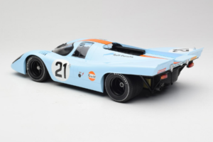 Porsche 917K Gulf #21 P. Rodriguez / L. Kinnunen J.W. Automotive Engineering 24 Hours of Le Mans 1970 Minichamps 1:12 1237066 — bild 5 av 6
