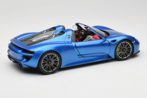 Porsche 918 Spyder Blue Metallic Minichamps 1:18 110062432 Metall — bild 3 av 8