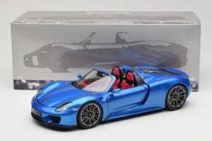 Porsche 918 Spyder Blue Metallic Minichamps 1:18 110062432 Metall — bild 8 av 8