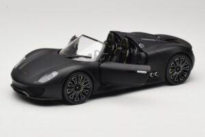 Porsche 918 Spyder Matte Black Minichamps 1:18 110060031 Metall — bild 2 av 8