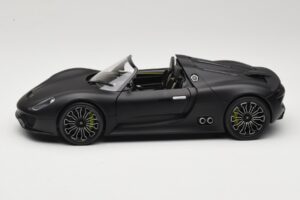 Porsche 918 Spyder Matte Black Minichamps 1:18 110060031 Metall — bild 4 av 8