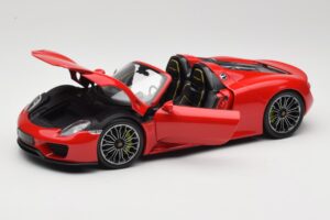 Porsche 918 Spyder Röd Minichamps 1:18 110062435 Metall — bild 2 av 8
