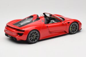 Porsche 918 Spyder Röd Minichamps 1:18 110062435 Metall — bild 3 av 8