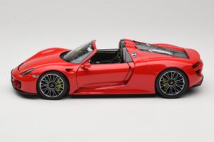 Porsche 918 Spyder Röd Minichamps 1:18 110062435 Metall — bild 4 av 8