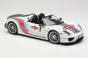 Porsche 918 Spyder Weissach Package Martini Minichamps 1:18 110062440 Metall — bild 6 av 8