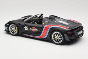 Porsche 918 Spyder Weissach Package Matt Black With Martini Stripes Minichamps 1:18 110062445 Metall — bild 7 av 8