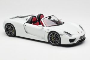 Porsche 918 Spyder Vit Minichamps 1:18 110062436 Metall — bild 6 av 8