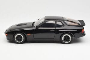 Porsche 924 Carrera GT Svart AUTOart 1:18 78001 Metall — bild 4 av 8