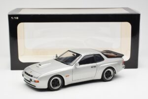 Porsche 924 Carrera GT Diamond Silver AUTOart 1:18 78002 Metall — bild 8 av 8