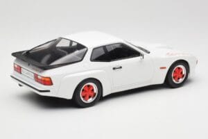 Porsche 924 Carrera GT Vit & Röda Fälgar MCG 1:18 MCG18303 Metall — bild 2 av 6
