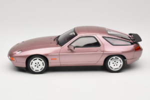 Porsche 928 S Cassis Red Metallic GT Spirit 1:18 GT524 Resin — bild 3 av 6