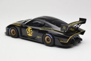 Porsche 935/19 Svart med Guldfärgade Ränder Minichamps 1:18 155067568 Metall — bild 5 av 6