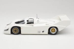 Porsche 956K Plain Body 1982 Minichamps 1:18 155826600 Metall — bild 3 av 6