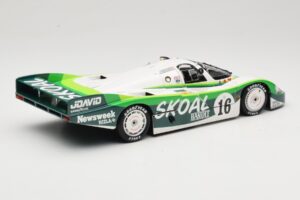 Porsche 956L #16 Skoal Bandit G. Edwards / D. Sears / M. Bleekemolen 24 Hours of Le Mans 1983 Minichamps 1:18 183836916 Metal — bild 3 av 8