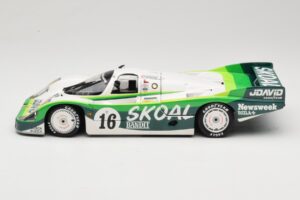 Porsche 956L #16 Skoal Bandit G. Edwards / D. Sears / M. Bleekemolen 24 Hours of Le Mans 1983 Minichamps 1:18 183836916 Metal — bild 4 av 8