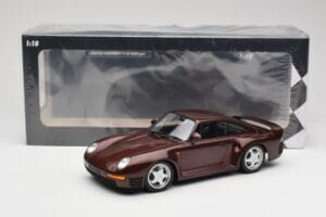Porsche 959 Dark Red Metallic Minichamps 1:18 155066204 Metall — bild 6 av 6