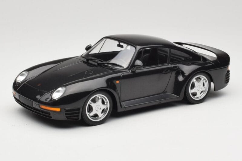 Porsche 959 Grey Metallic Minichamps 1:18 155066205 Metall