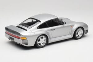 Porsche 959 Silver Metallic Minichamps 1:18 155066201 Metall — bild 2 av 6