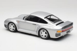 Porsche 959 Silver Metallic Minichamps 1:18 155066201 Metall — bild 5 av 6