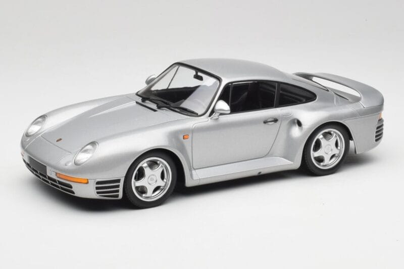 Porsche 959 Silver Metallic Minichamps 1:18 155066201 Metall